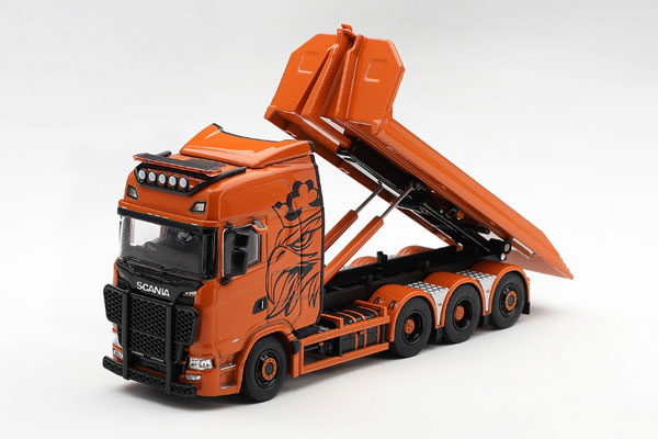 MINI GT 1/64 Scania 770S B8x4NA Hooklift Flatbed Orange (Right-hand Steering) image 1
