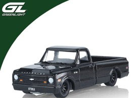 GreenLight 1/64 1968 Chevrolet C10 - Blackout (Lowrider)