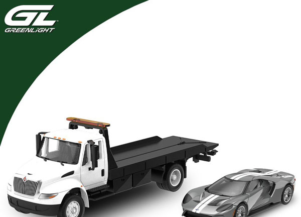 GreenLight 1/64 2014 International Durastar 4400 with 2017 Ford GT - Liquid Grey with White Stripes Bild 1