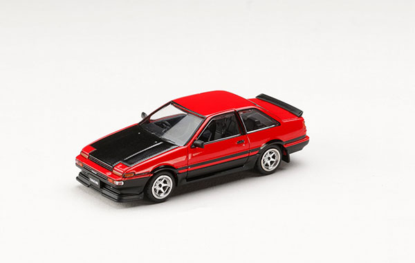 HobbyJAPAN 1/64 Toyota Sprinter Trueno GT APEX (AE86) 2 DOOR Late Model JDM STYLE Carbon Bonnet Red/Black
