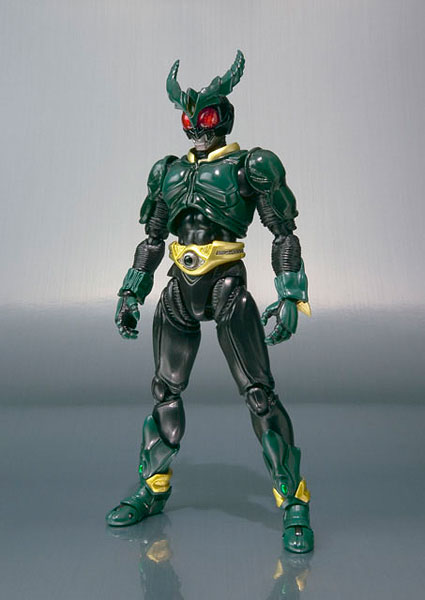 Bandai S.H. Figuarts - Kamen Rider Gills (from "Kamen Rider Agito")